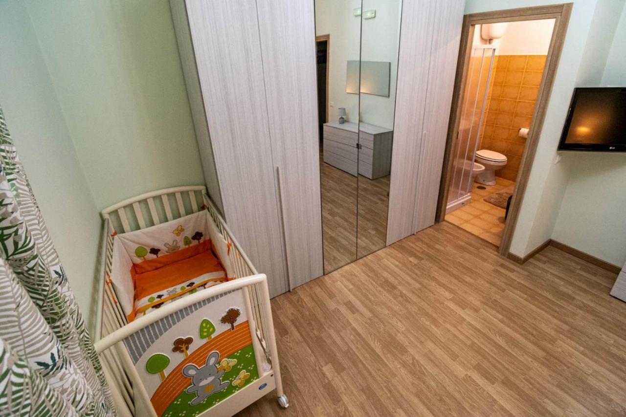 ラディスポリCasa Ilariaアパートメント エクステリア 写真
